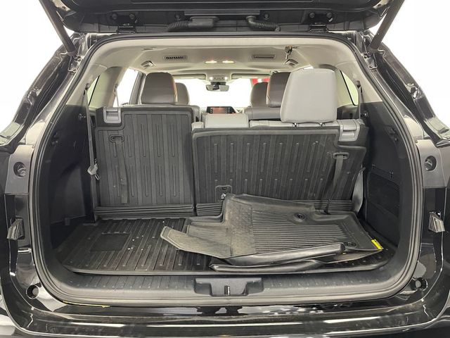 2021 Toyota Highlander XLE AWD - 22924768 - 42