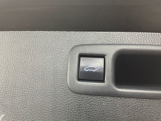2021 Toyota Highlander XLE AWD - 22924768 - 45