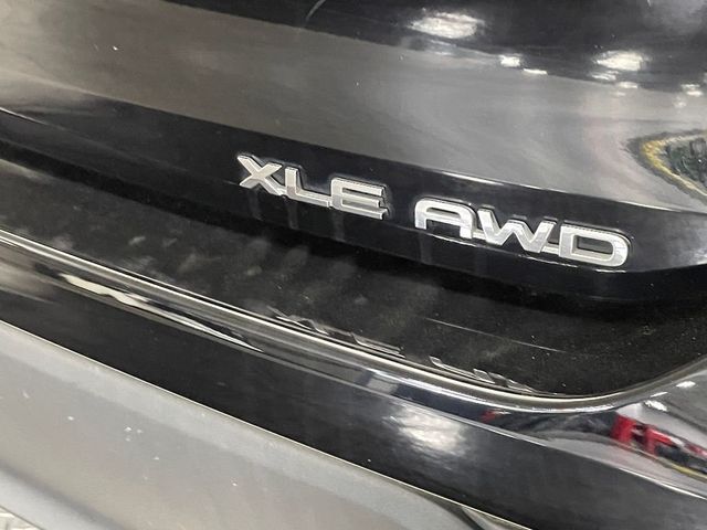 2021 Toyota Highlander XLE AWD - 22924768 - 47