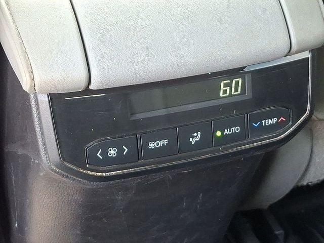 2021 Toyota Highlander XLE AWD - 22924768 - 64