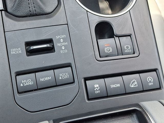 2021 Toyota Highlander XLE AWD - 22924768 - 81