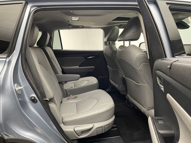 2021 Toyota Highlander XLE AWD - 22959843 - 23