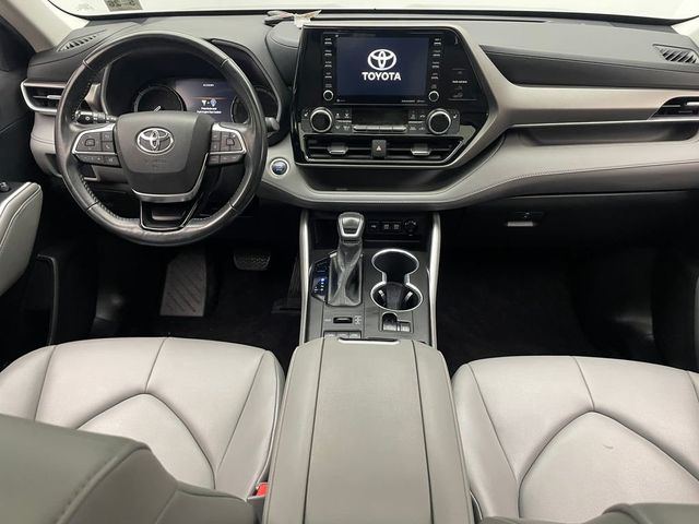 2021 Toyota Highlander XLE AWD - 22959843 - 26