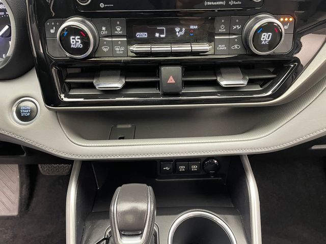 2021 Toyota Highlander XLE AWD - 22959843 - 34