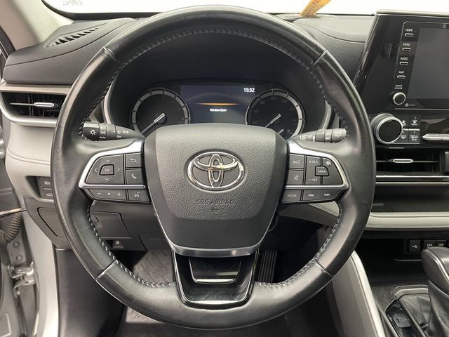 2021 Toyota Highlander XLE AWD - 22983545 - 20