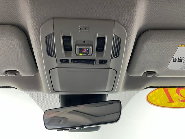 2021 Toyota Highlander XLE AWD - 22983545 - 31