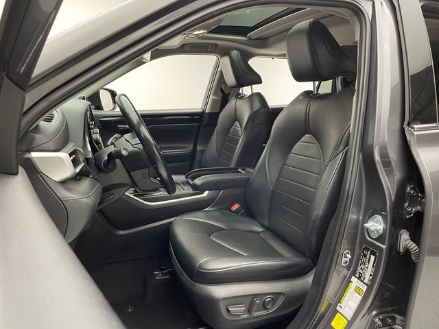 2021 Toyota Highlander XLE AWD - 22983970 - 12
