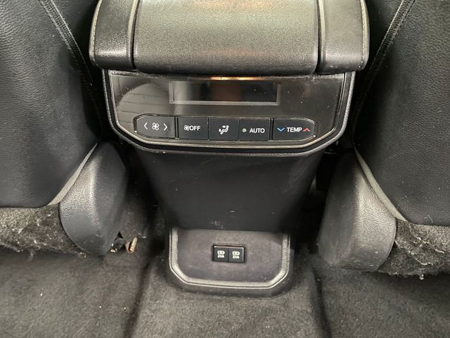 2021 Toyota Highlander XLE AWD - 22983970 - 39