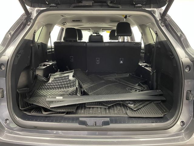 2021 Toyota Highlander XLE AWD - 22983970 - 43