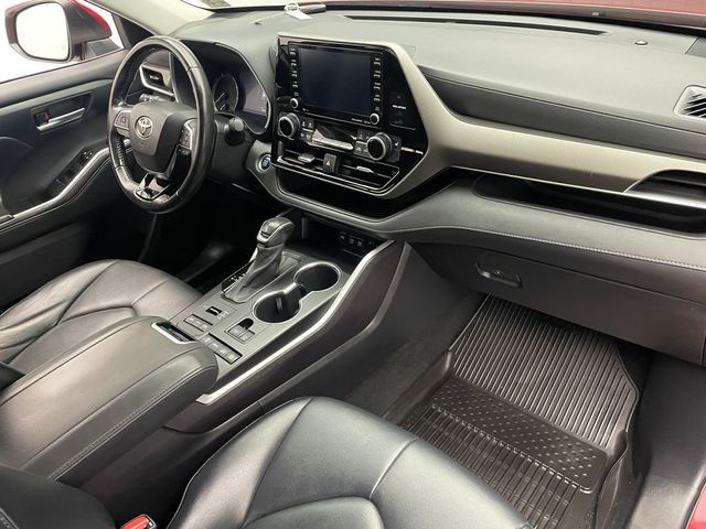 2021 Toyota Highlander XLE AWD - 22987782 - 15