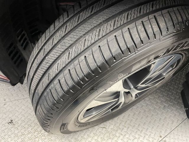 2021 Toyota Highlander XLE AWD - 22987782 - 50