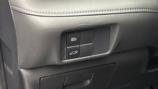 2021 Toyota Highlander XLE AWD - 23024367 - 18