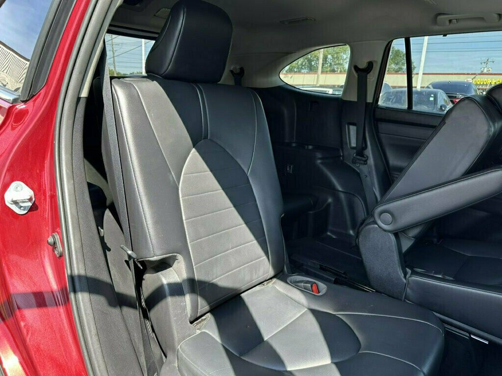 2021 Toyota Highlander XLE AWD - 23069684 - 18