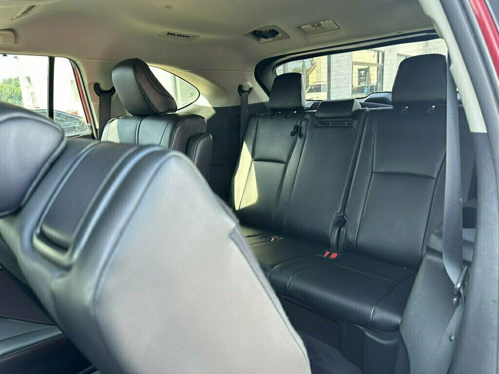 2021 Toyota Highlander XLE AWD - 23069684 - 21