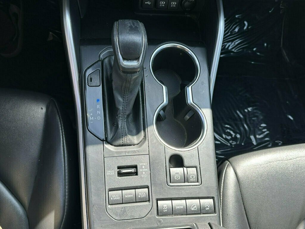 2021 Toyota Highlander XLE AWD - 23069684 - 25