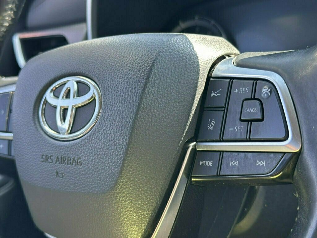 2021 Toyota Highlander XLE AWD - 23069684 - 27