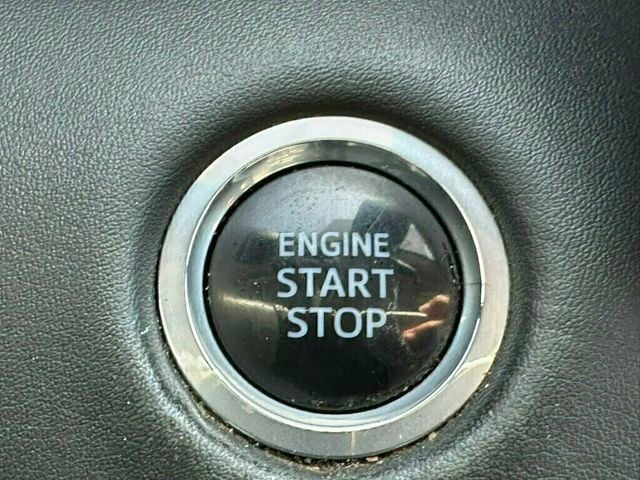2021 Toyota Highlander XLE AWD - 23069684 - 29