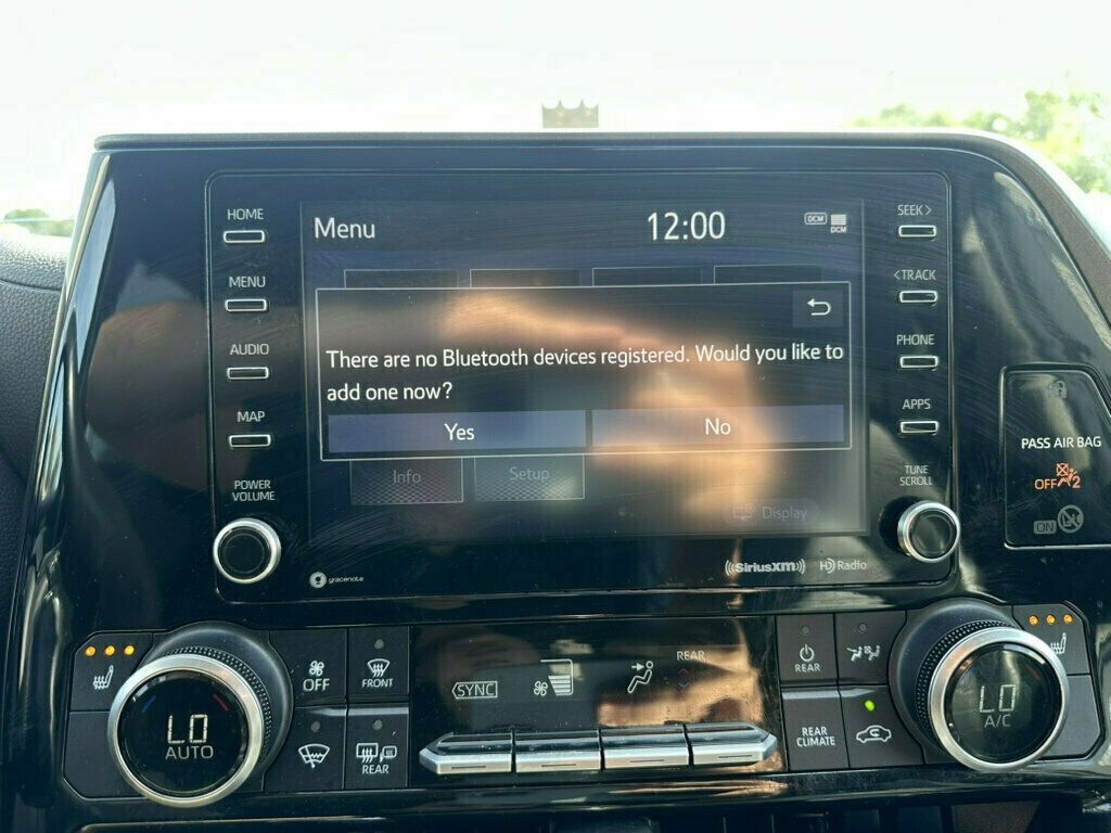 2021 Toyota Highlander XLE AWD - 23069684 - 3