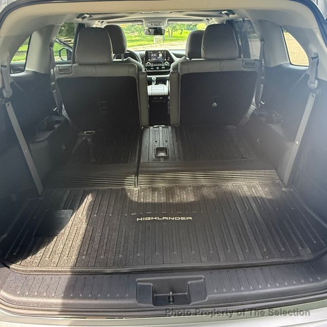 2021 Toyota Highlander XLE AWD V6 W/LANE DEPARTURE WARNING, ENTUNE AUDIO, APPLE CARPLAY - 23040019 - 49