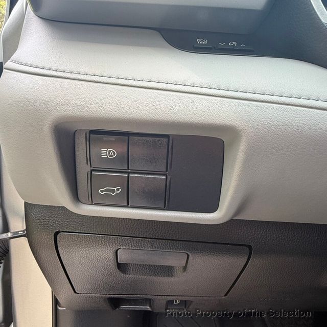 2021 Toyota Highlander XLE AWD V6 W/LANE DEPARTURE WARNING, ENTUNE AUDIO, APPLE CARPLAY - 23040019 - 52