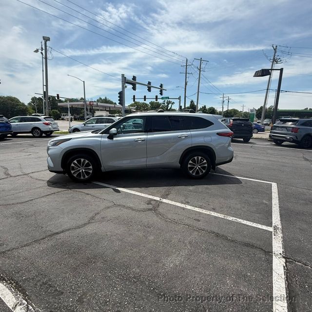 2021 Toyota Highlander XLE AWD V6 W/LANE DEPARTURE WARNING, ENTUNE AUDIO, APPLE CARPLAY - 23040019 - 7