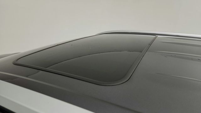 2021 Toyota Highlander XLE AWD with Premium Audio - 22951178 - 9