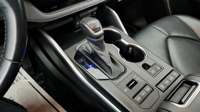 2021 Toyota Highlander XLE AWD with Premium Audio - 22951178 - 16