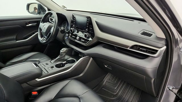 2021 Toyota Highlander XLE AWD with Premium Audio - 22951178 - 26
