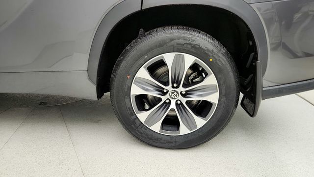 2021 Toyota Highlander XLE AWD with Premium Audio - 22951178 - 8