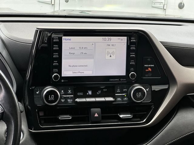 2021 Toyota Highlander XLE FWD - 23055332 - 13