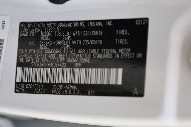 2021 Toyota Highlander XLE FWD - 22950759 - 11