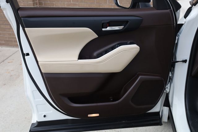 2021 Toyota Highlander XLE FWD - 22950759 - 12