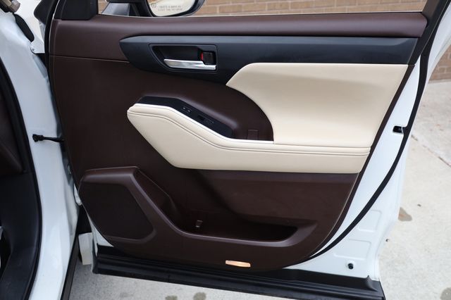 2021 Toyota Highlander XLE FWD - 22950759 - 22