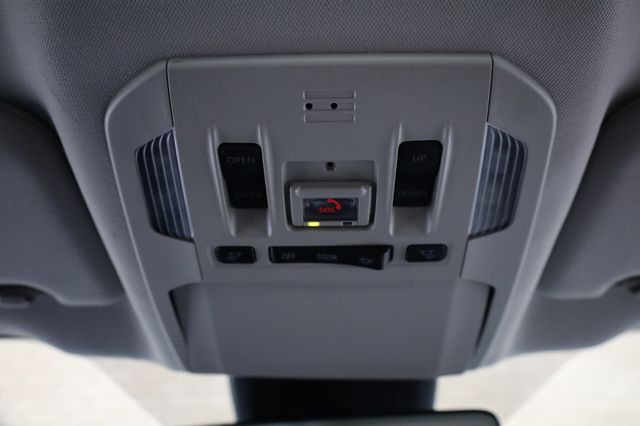 2021 Toyota Highlander XLE FWD - 22950759 - 32