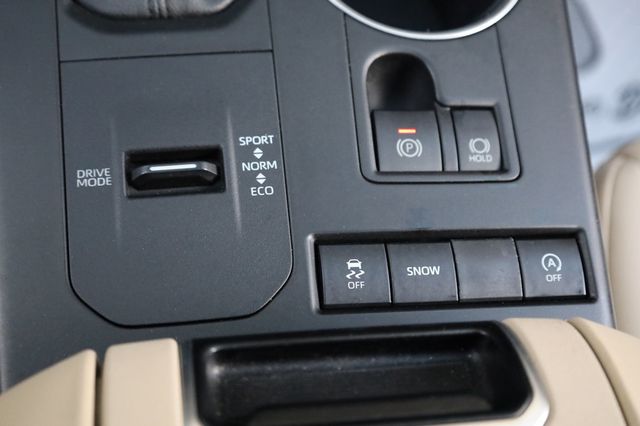 2021 Toyota Highlander XLE FWD - 22950759 - 39