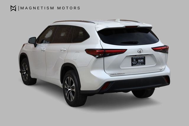 2021 Toyota Highlander XLE FWD - 22950759 - 6