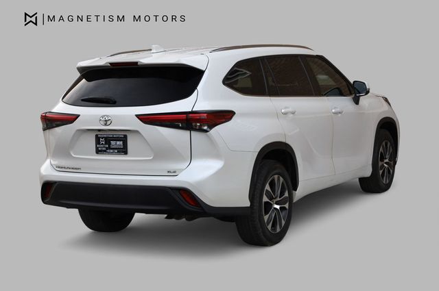 2021 Toyota Highlander XLE FWD - 22950759 - 8