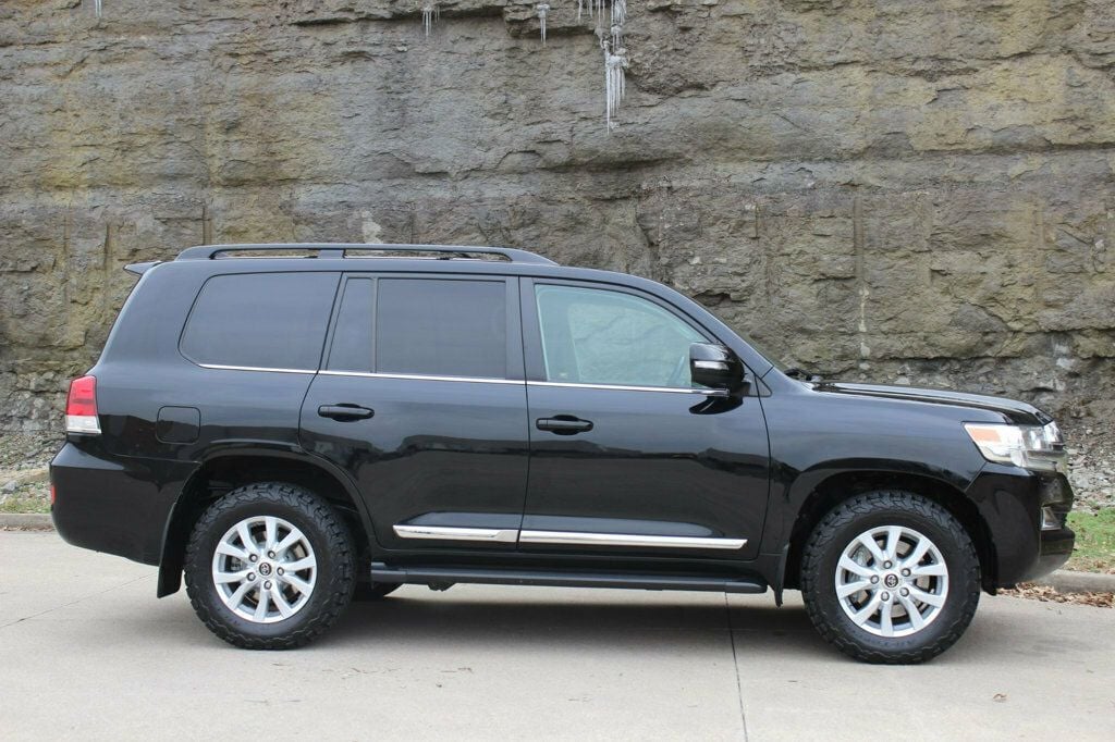 2021 Toyota Land Cruiser 4WD - 22777553 - 1