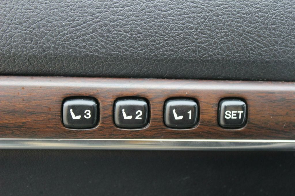 2021 Toyota Land Cruiser 4WD - 22777553 - 29