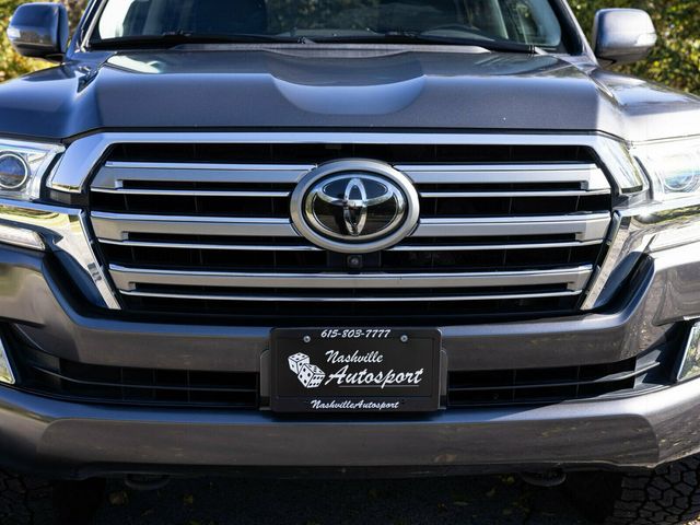 2021 Toyota Land Cruiser Last Year V8 Land Cruiser, PPF, Locking Differential, Third Row - 22944117 - 16