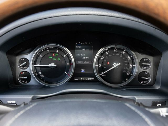 2021 Toyota Land Cruiser Last Year V8 Land Cruiser, PPF, Locking Differential, Third Row - 22944117 - 26