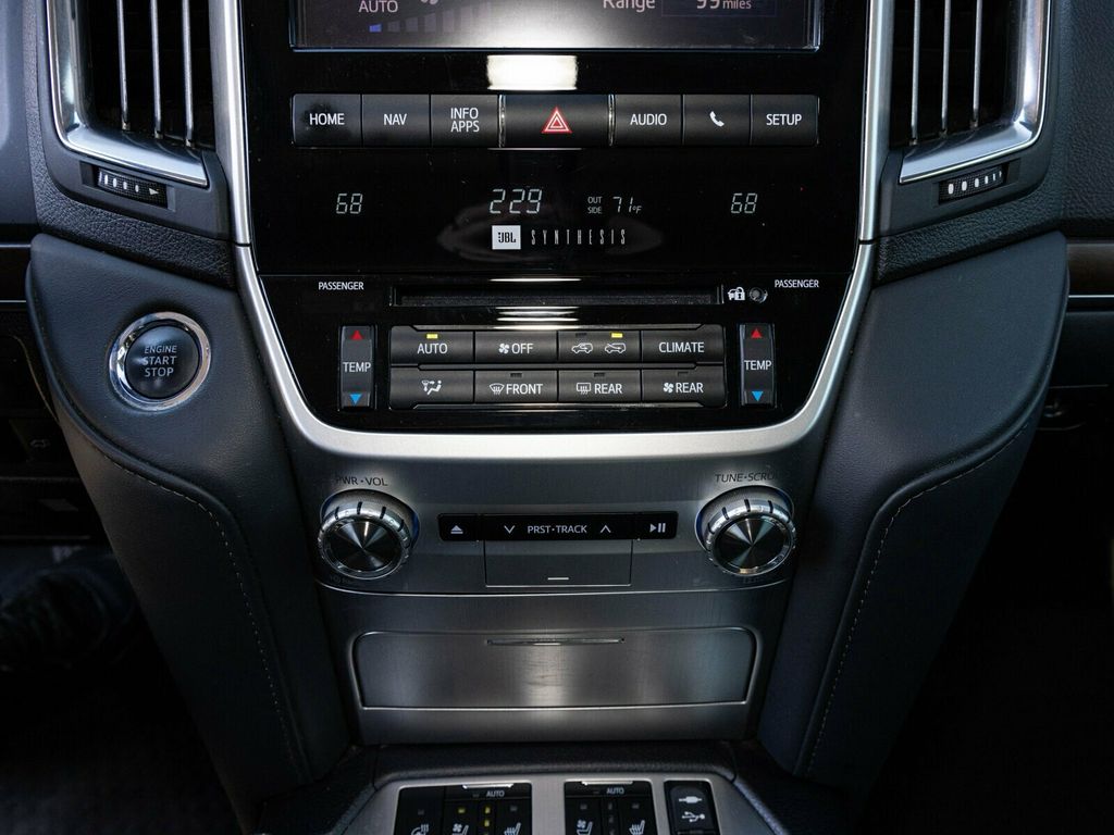 2021 Toyota Land Cruiser Last Year V8 Land Cruiser, PPF, Locking Differential, Third Row - 22944117 - 31