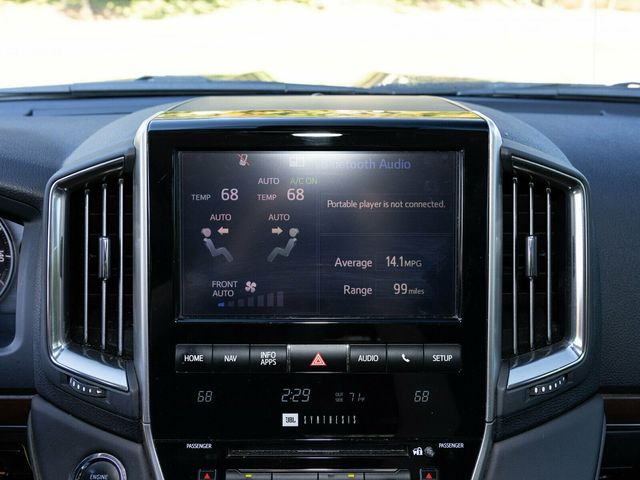 2021 Toyota Land Cruiser Last Year V8 Land Cruiser, PPF, Locking Differential, Third Row - 22944117 - 32