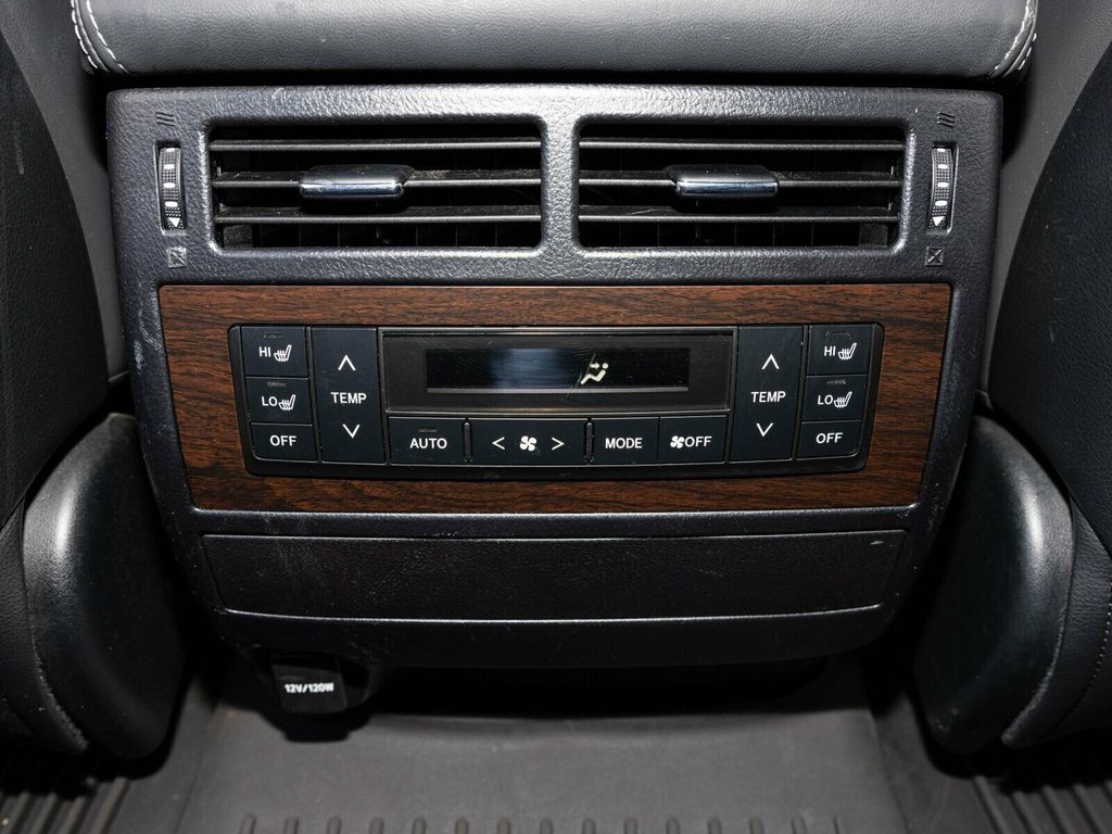 2021 Toyota Land Cruiser Last Year V8 Land Cruiser, PPF, Locking Differential, Third Row - 22944117 - 39