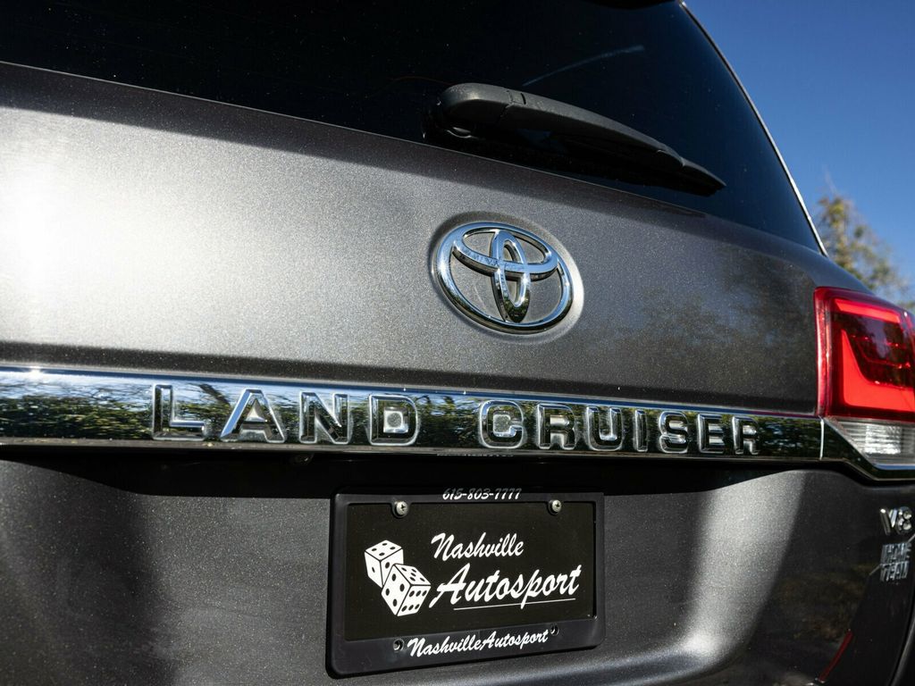 2021 Toyota Land Cruiser Last Year V8 Land Cruiser, PPF, Locking Differential, Third Row - 22944117 - 42