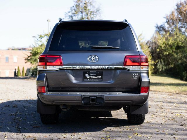 2021 Toyota Land Cruiser Last Year V8 Land Cruiser, PPF, Locking Differential, Third Row - 22944117 - 6