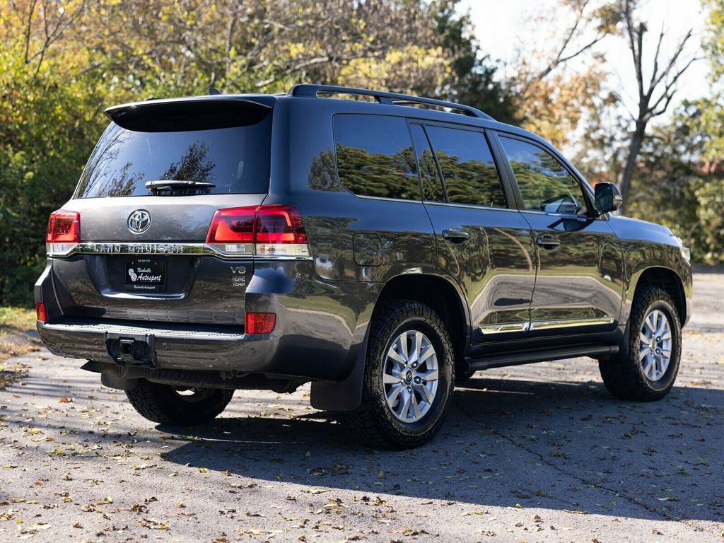 2021 Toyota Land Cruiser Last Year V8 Land Cruiser, PPF, Locking Differential, Third Row - 22944117 - 8