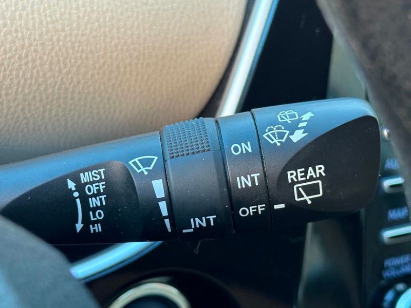 2021 Toyota Prius LE - 22909636 - 33