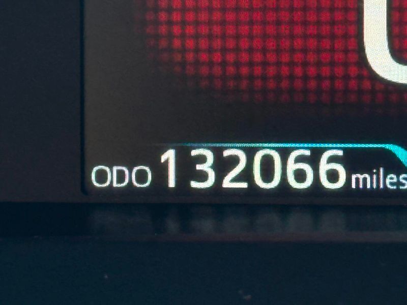 2021 Toyota Prius LE - 22909636 - 50