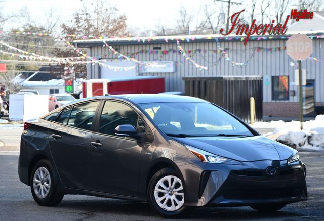 2021 Toyota Prius L Eco - 22736666 - 0